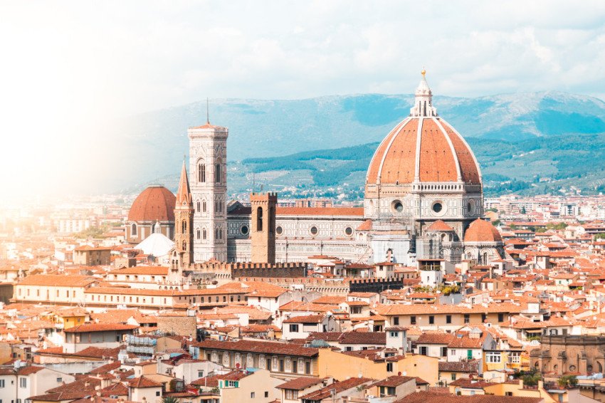 Duomo s maria del fiore in florence italy